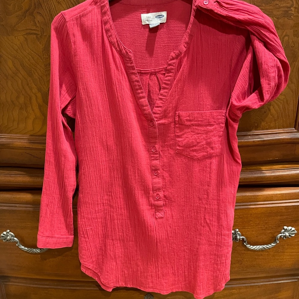 Old Navi tunic hot pink reddish color